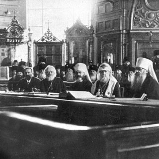 Как избирали первого «советского» Патриарха