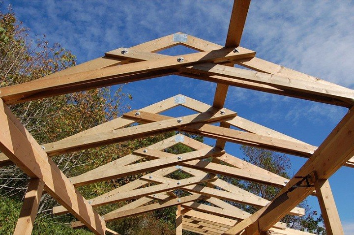 Перекрестные соединения деревянных конструкций
