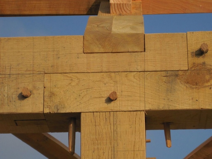 Продольные соединения деревянных элементов